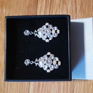 Thomas Knoell Designs Brielle Small Bridal Earrings